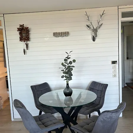 Apartamento Panorama-maisonette Schwarzwald I Pool & Terasse *
